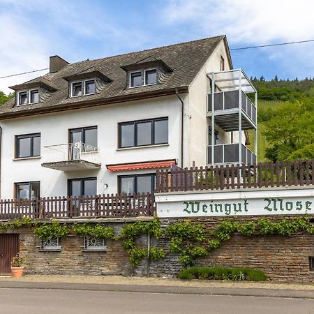 Ferienwohnung Moselgold Burg  Exteriör bild